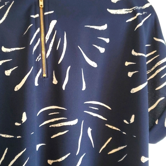 Cuffed Sleeve Top - Picture 4 of 4